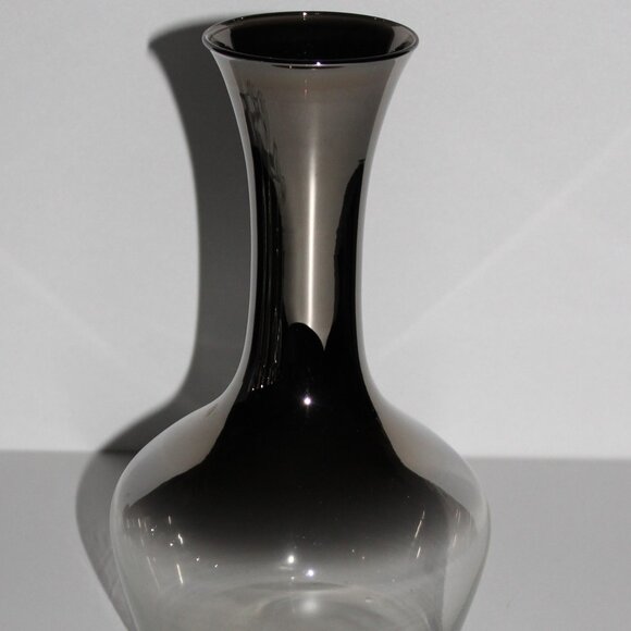 Elegant Black Glass Decanter Set - Picture 4 of 12